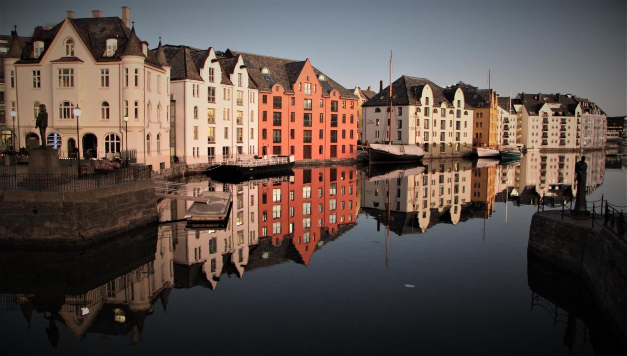 A Cheaper Option To Hotel Ålesund Extérieur photo